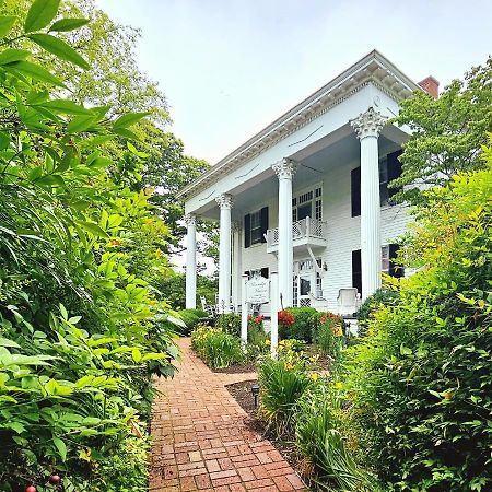 Bed and Breakfast Winridge Manor Madison Heights Exterior foto